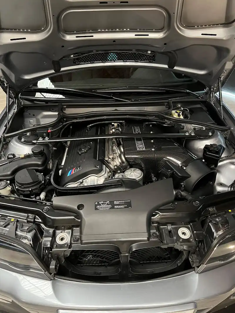 Tu motor también merece una limpieza profesional